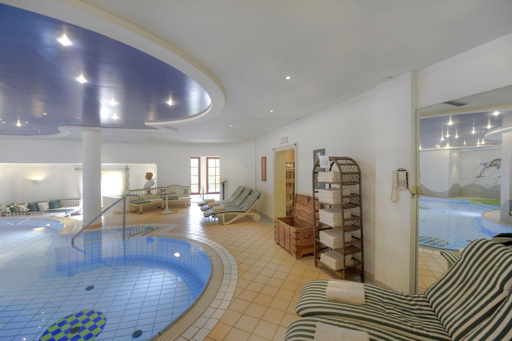 Hotel Zum Jungen Roemer Radstadt Esterno foto